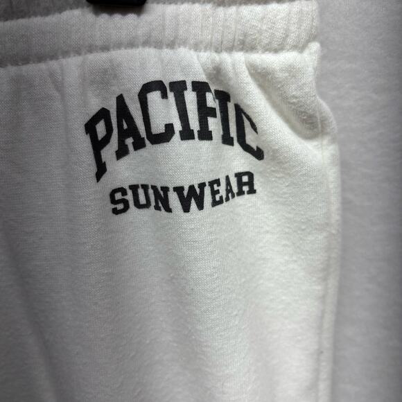 PacSun White Flare Leg Sweatpants - Size Medium - Picture 1 of 8